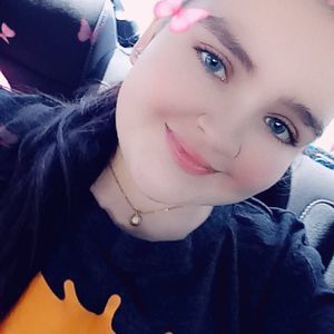 Meet your Posher, Tabitha